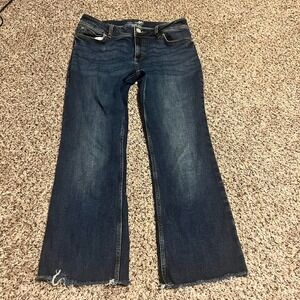 Wrangler‎ Boot Cut Jeans Frayed Hem Dark Wash Denim Junior Size 11/12x32